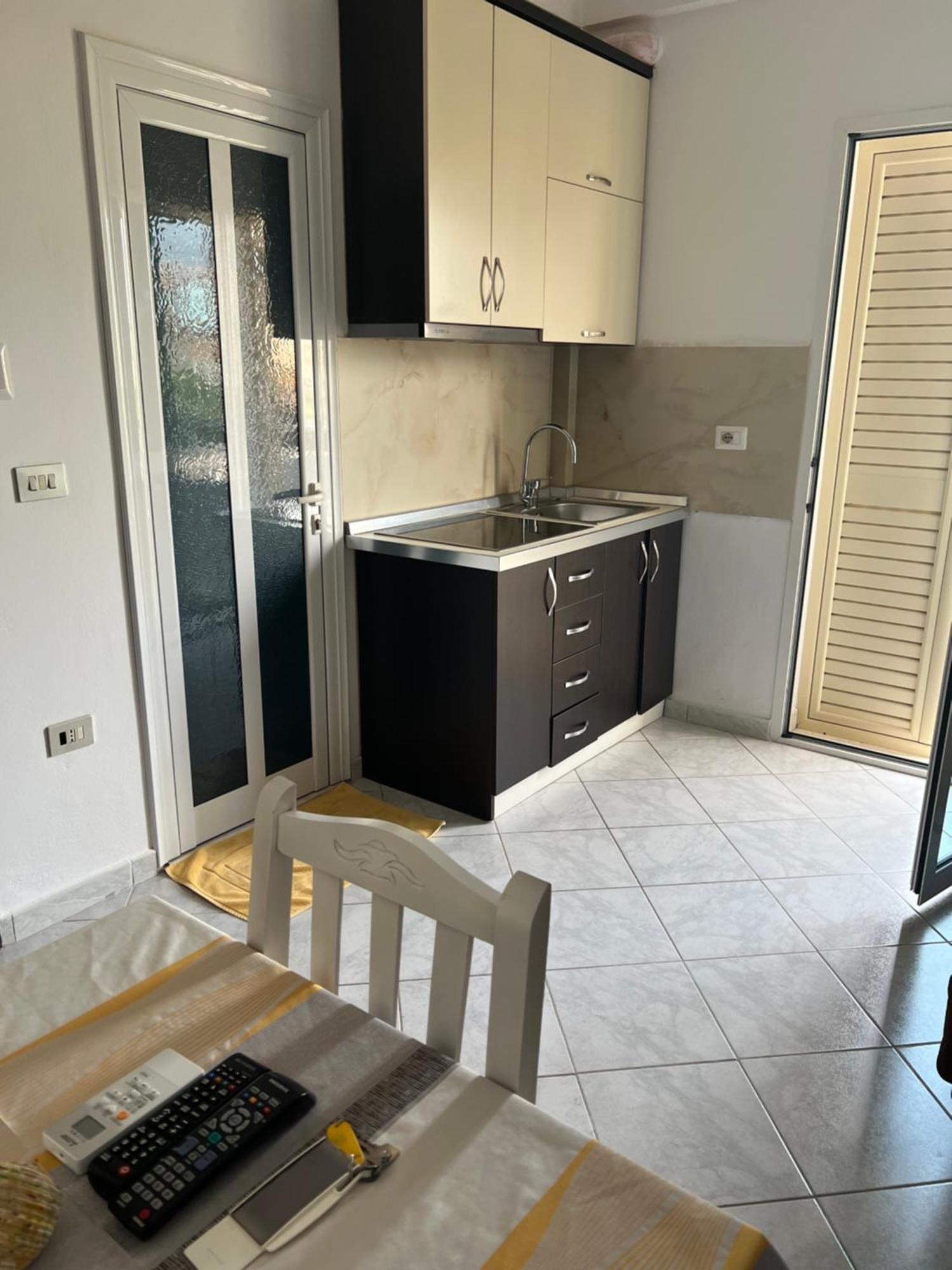Apartments Rezidenca Sinani Орикум Экстерьер фото