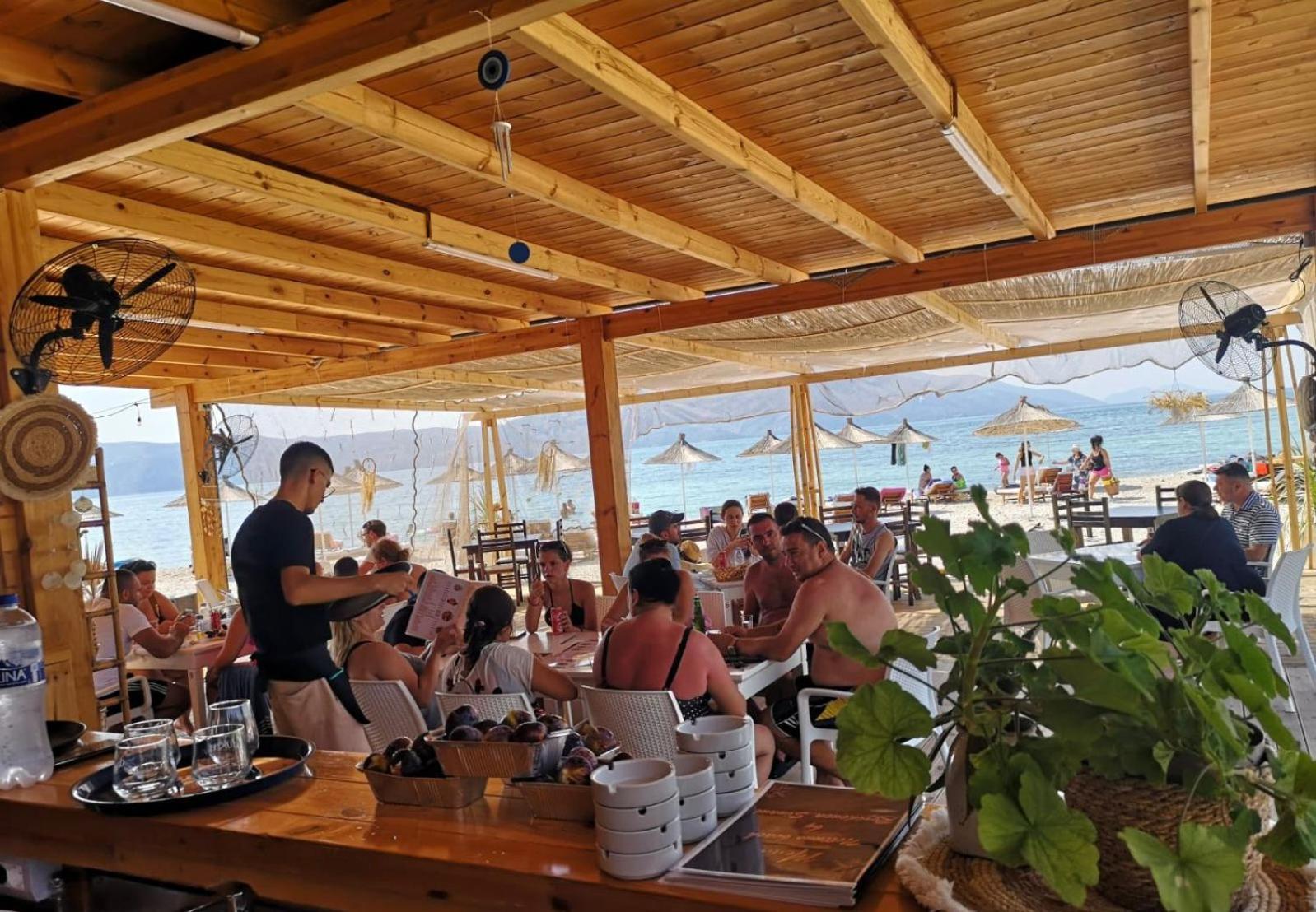 Apartments Rezidenca Sinani Орикум Экстерьер фото